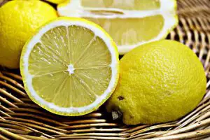 Lemon Extract Versus Lemon Juice